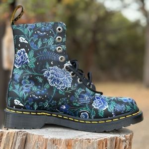 Dr Doc Martens 1460 Pascal Black Phantom Floral Shadow Backhand Boots EU 38